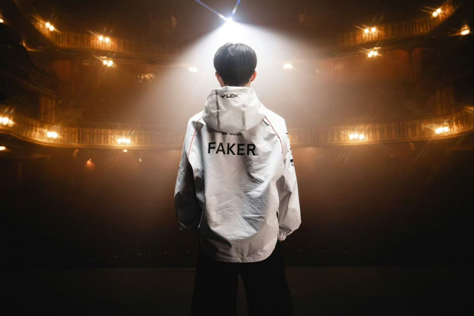 扑救同等的 扑救同等的